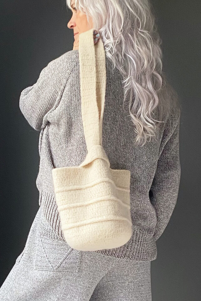 Crochet Kit - The Crochet Felt Bag