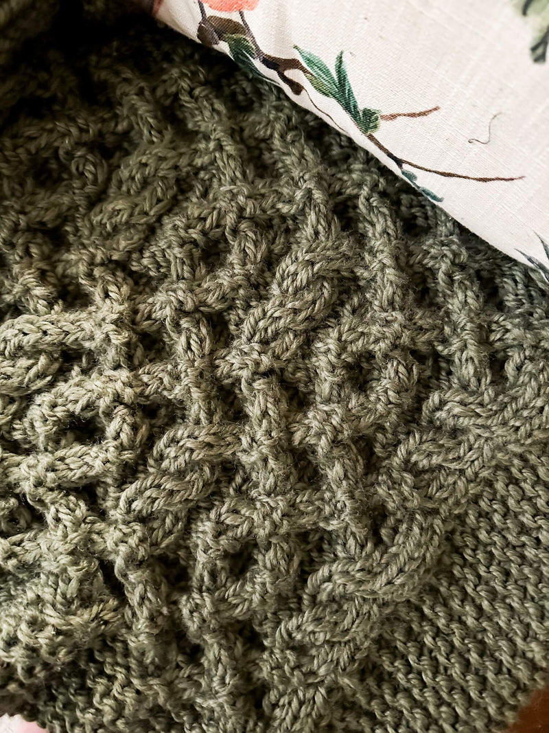 Knit Kit - The Evergreen Cable Blanket