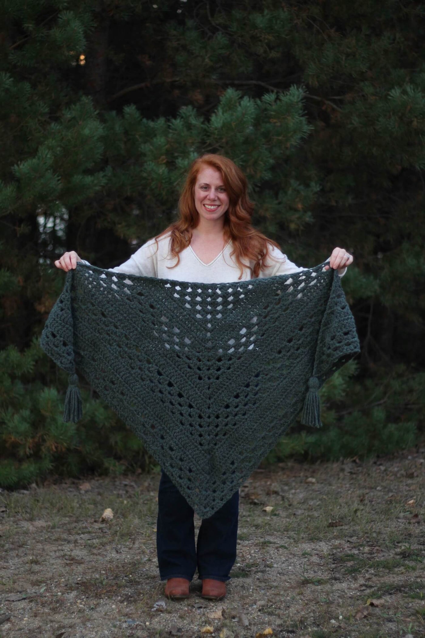 Crochet Kit - Winterfell Wrap – Lion Brand Yarn