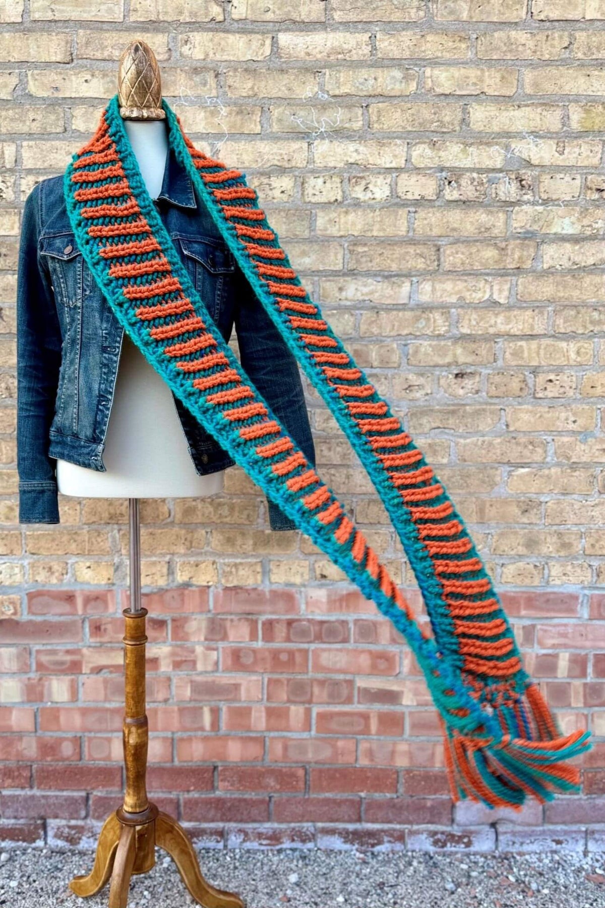 Knit Kit - Switch It Up Scarf – Lion Brand Yarn