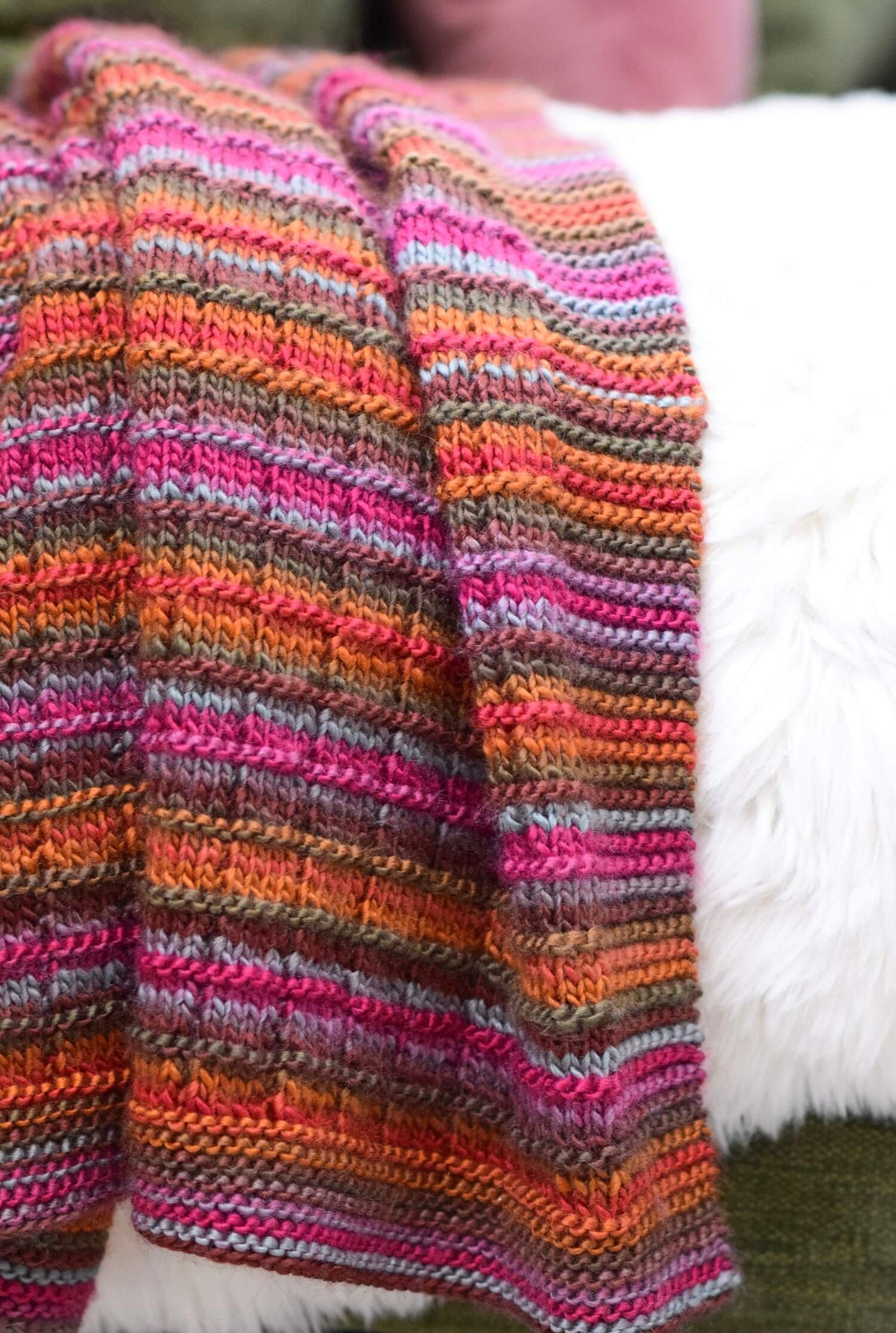 Knit Kit - Colorado Prismatic Throw – Lion Brand Yarn