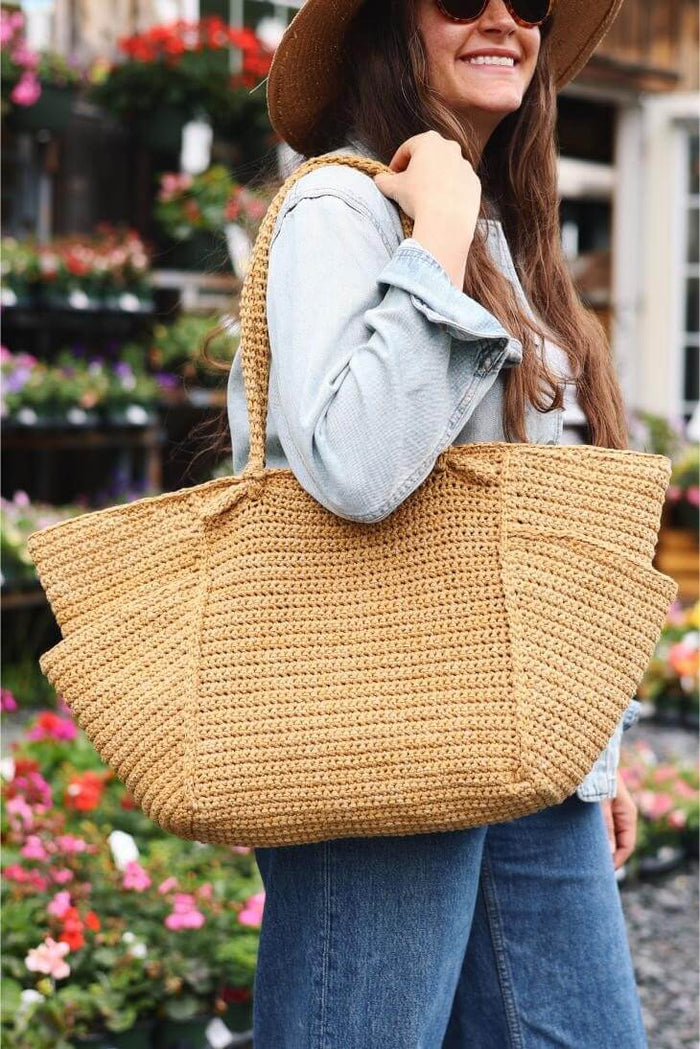 B72488coverphoto01TwoofWands_7