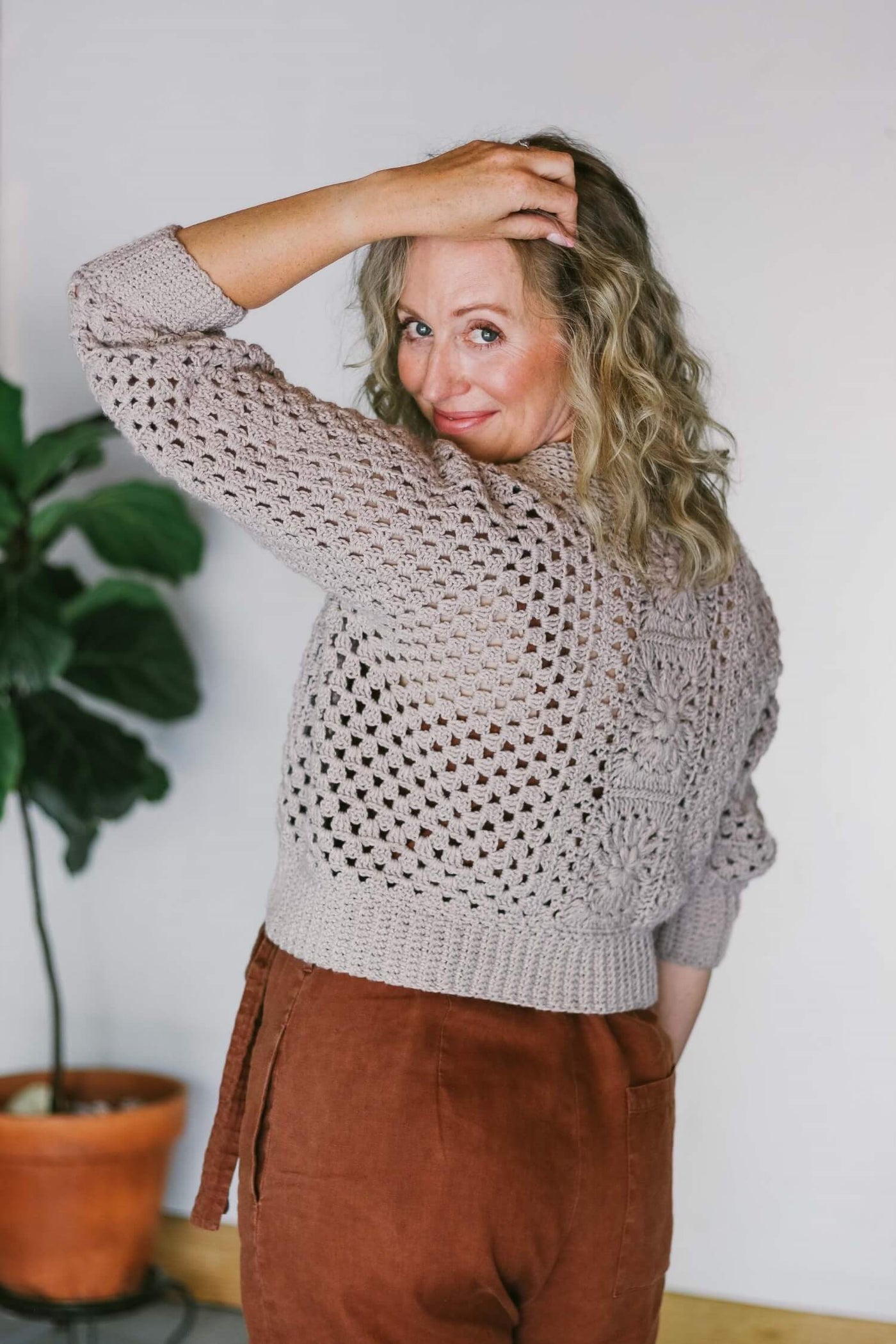 Crochet Kit - The Zinnia Cardigan – Lion Brand Yarn