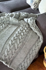 B72569 image 2 thumbnail