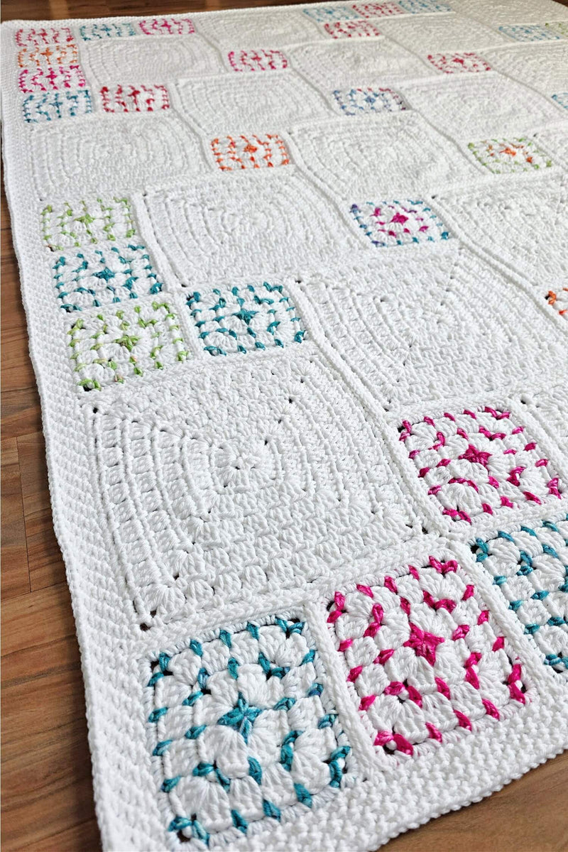 Crochet Kit - Scattered Pixels Blanket – Lion Brand Yarn