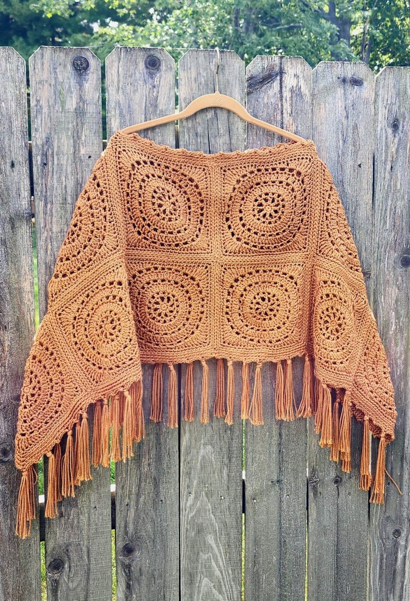 Crochet Kit - Reel Time Poncho – Lion Brand Yarn