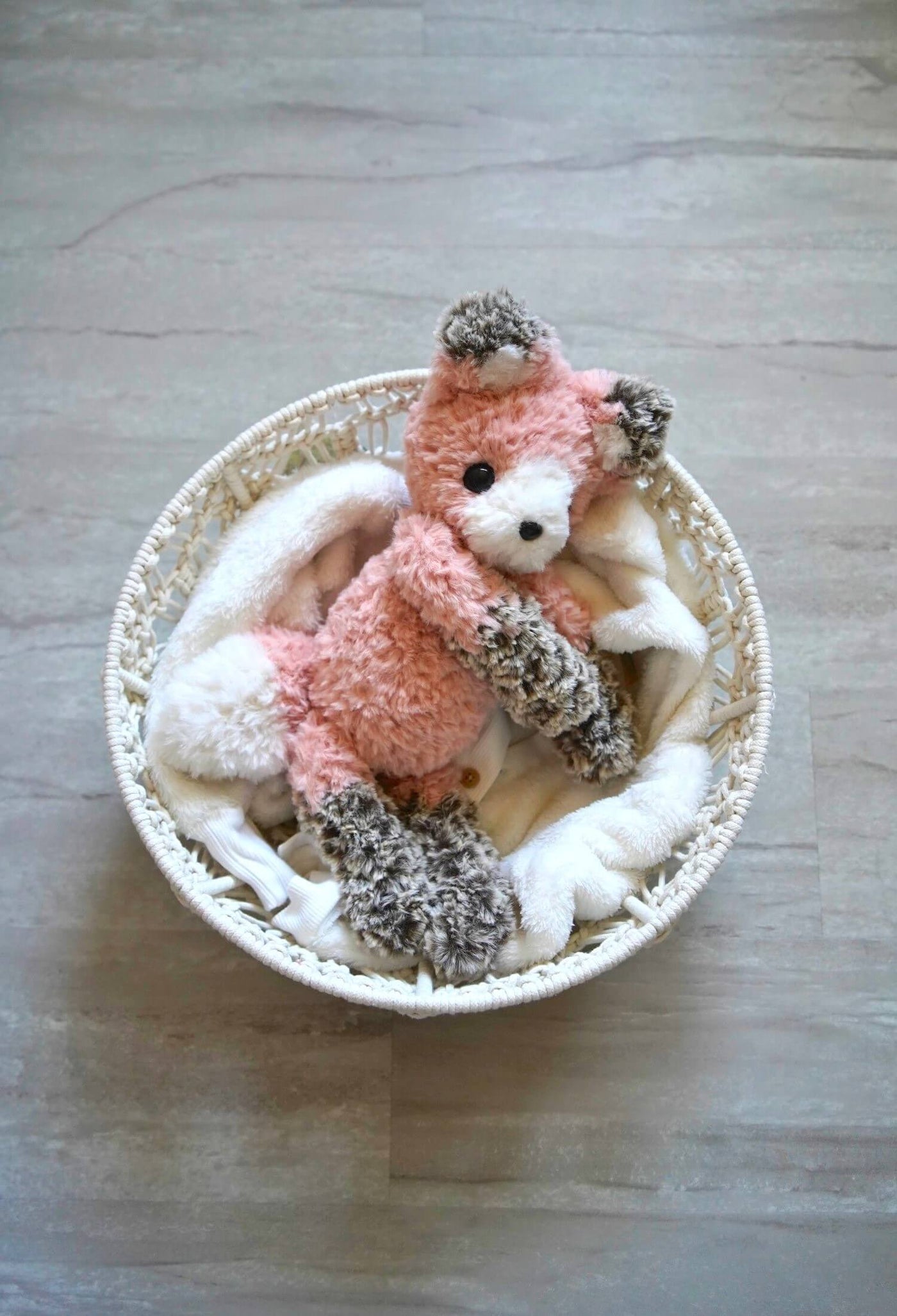 Crochet Kit - Faux Fur Fox – Lion Brand Yarn