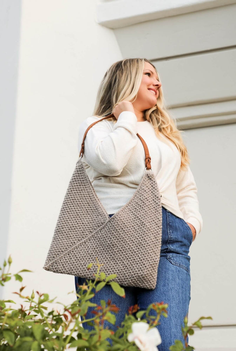 Crochet Kit - Marlo Tote – Lion Brand Yarn
