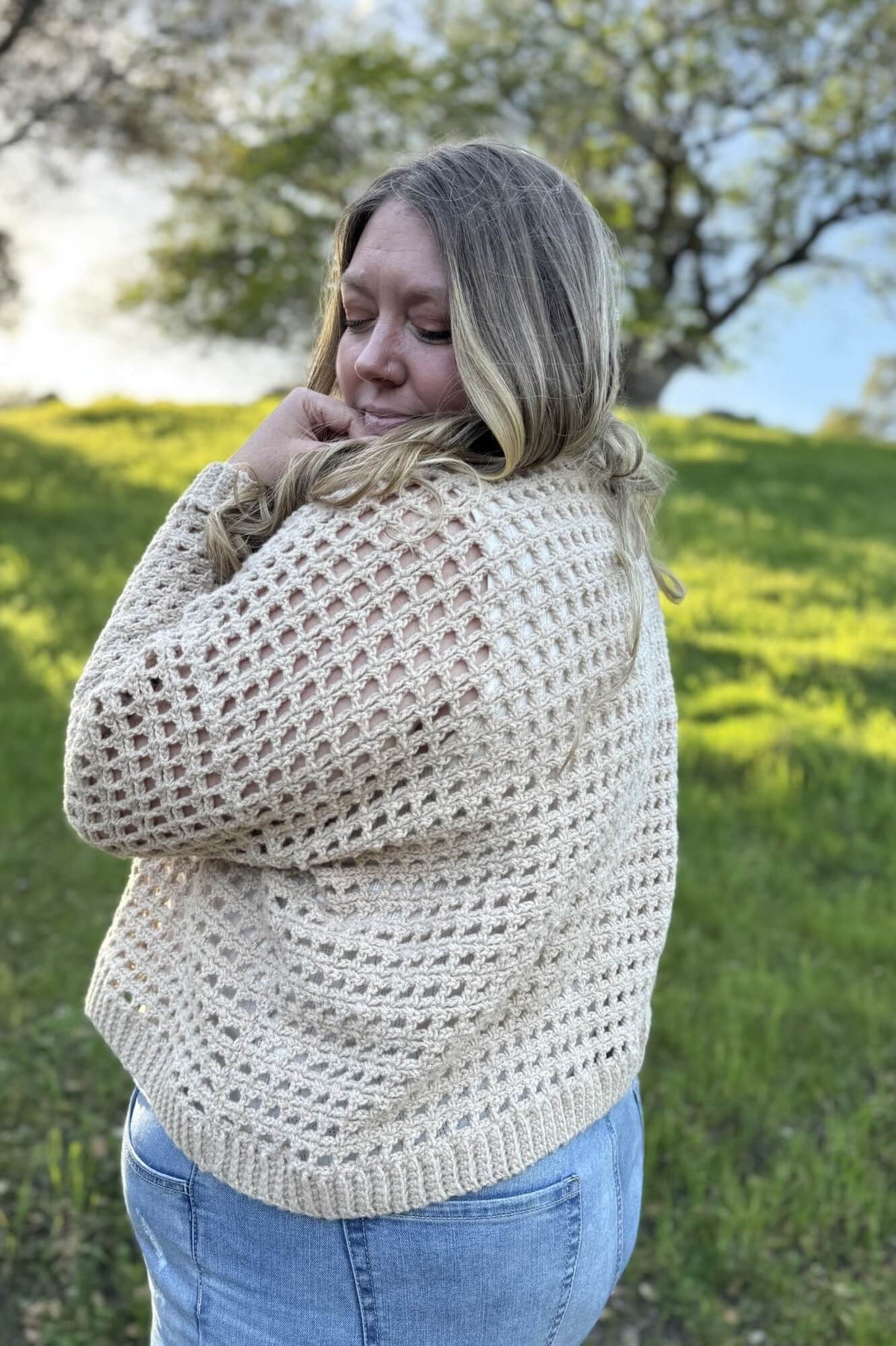 Crochet Kit - The Flynn Pullover – Lion Brand Yarn