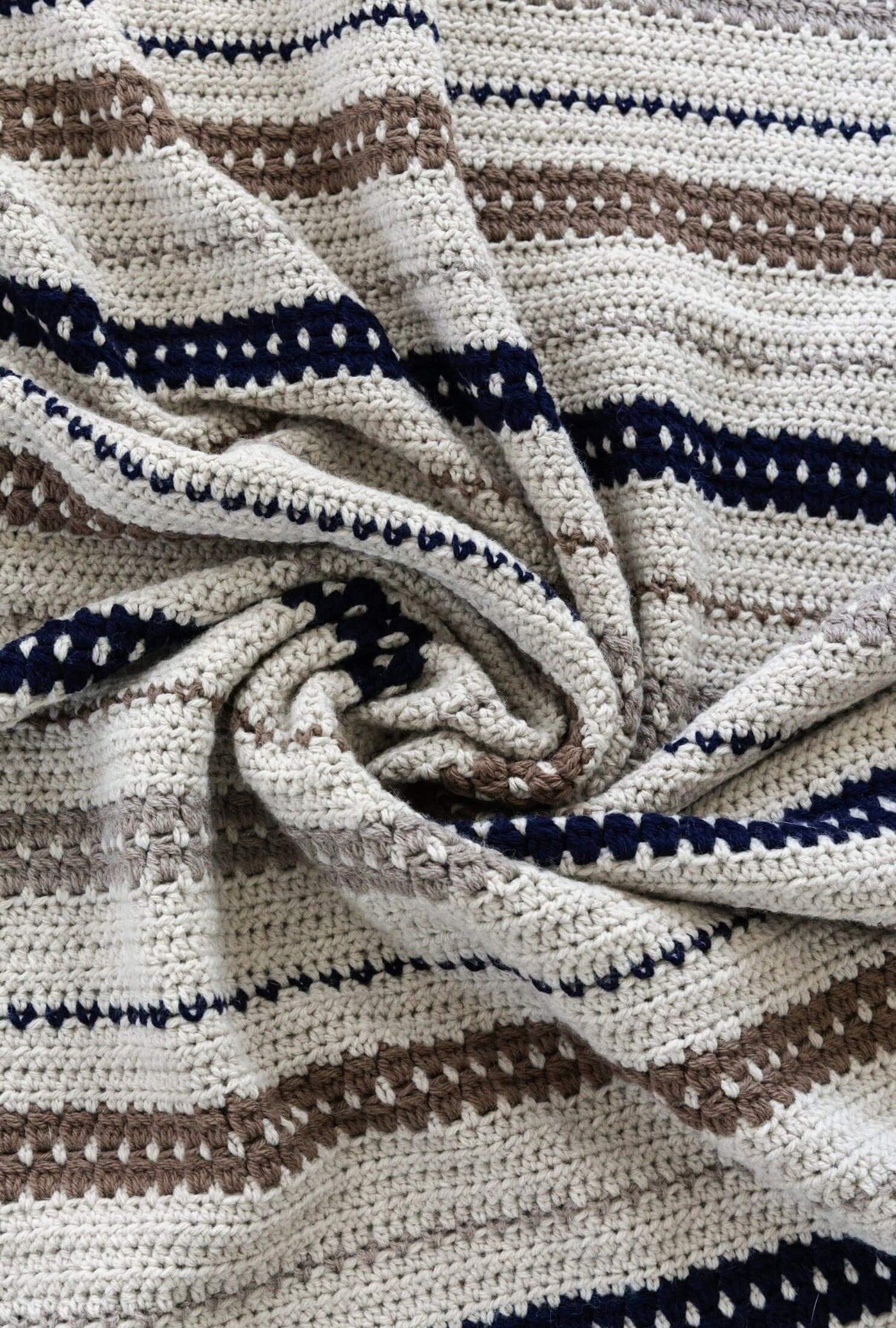 Crochet Kit - William Blanket (Worsted) – Lion Brand Yarn