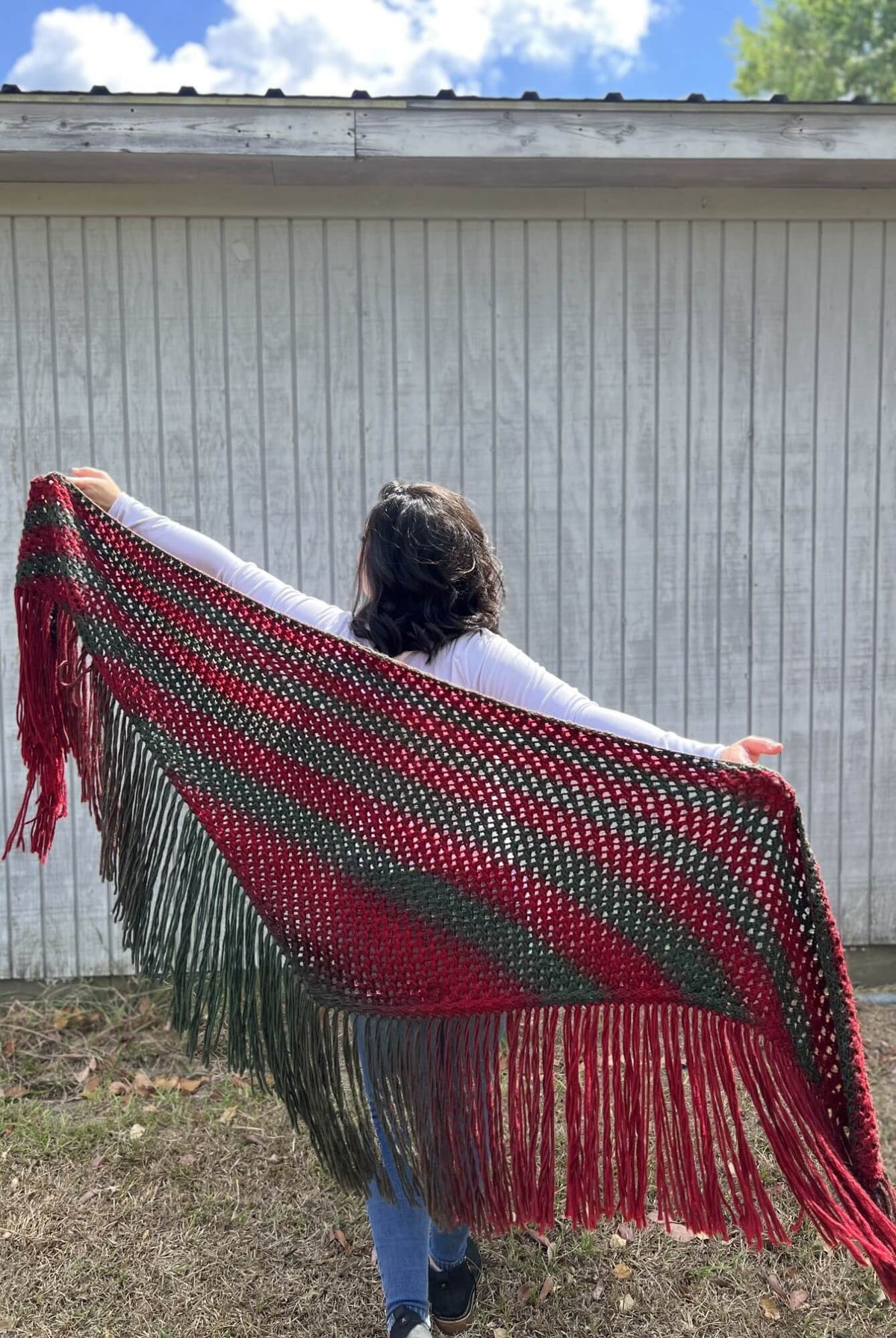 Knit Kit - Highland Fringe Shawl – Lion Brand Yarn