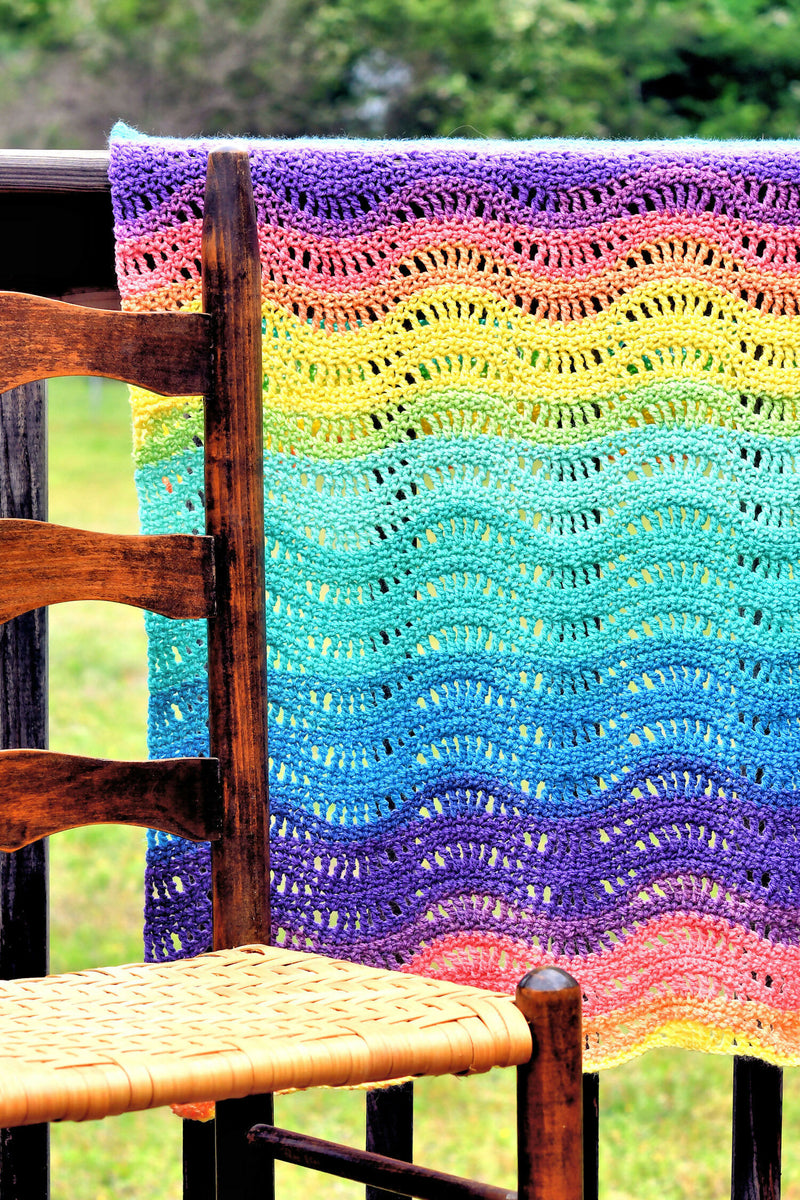 Mandala Waves Baby Blanket (Crochet) โ Lion Brand Yarn