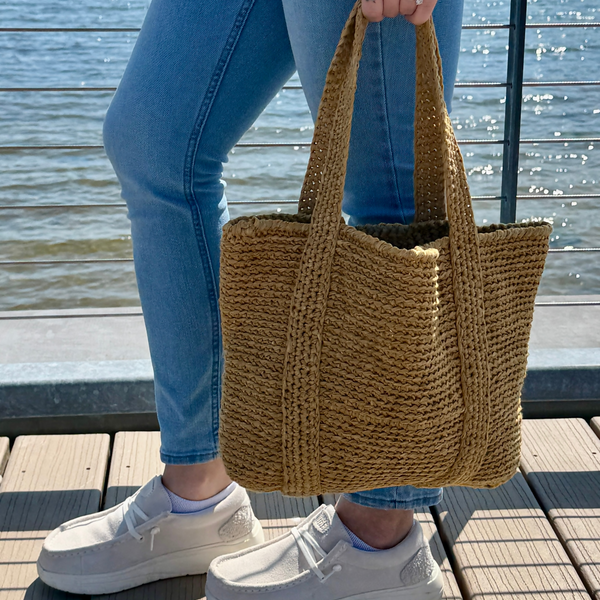 Florence Tote (Crochet) – Lion Brand Yarn