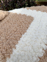 close up of sherpa blanket thumbnail