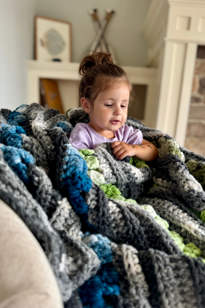 Cluster Pop Throw (Crochet) – Lion Brand Yarn