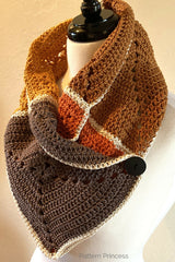 Easy Crochet Infinity Scarf thumbnail
