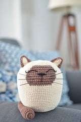 Cat Door Stopper (Crochet) thumbnail
