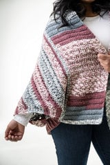 Easy Shrug (Crochet) thumbnail