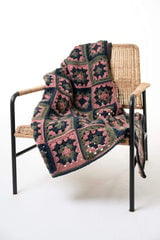 Classic Granny Square Afghan (Crochet) thumbnail
