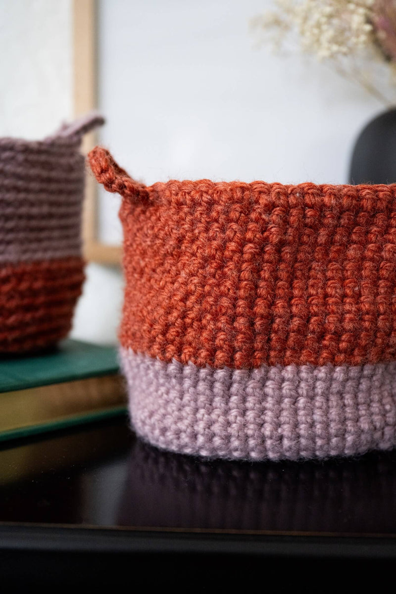 Two-Color Basket (Crochet)