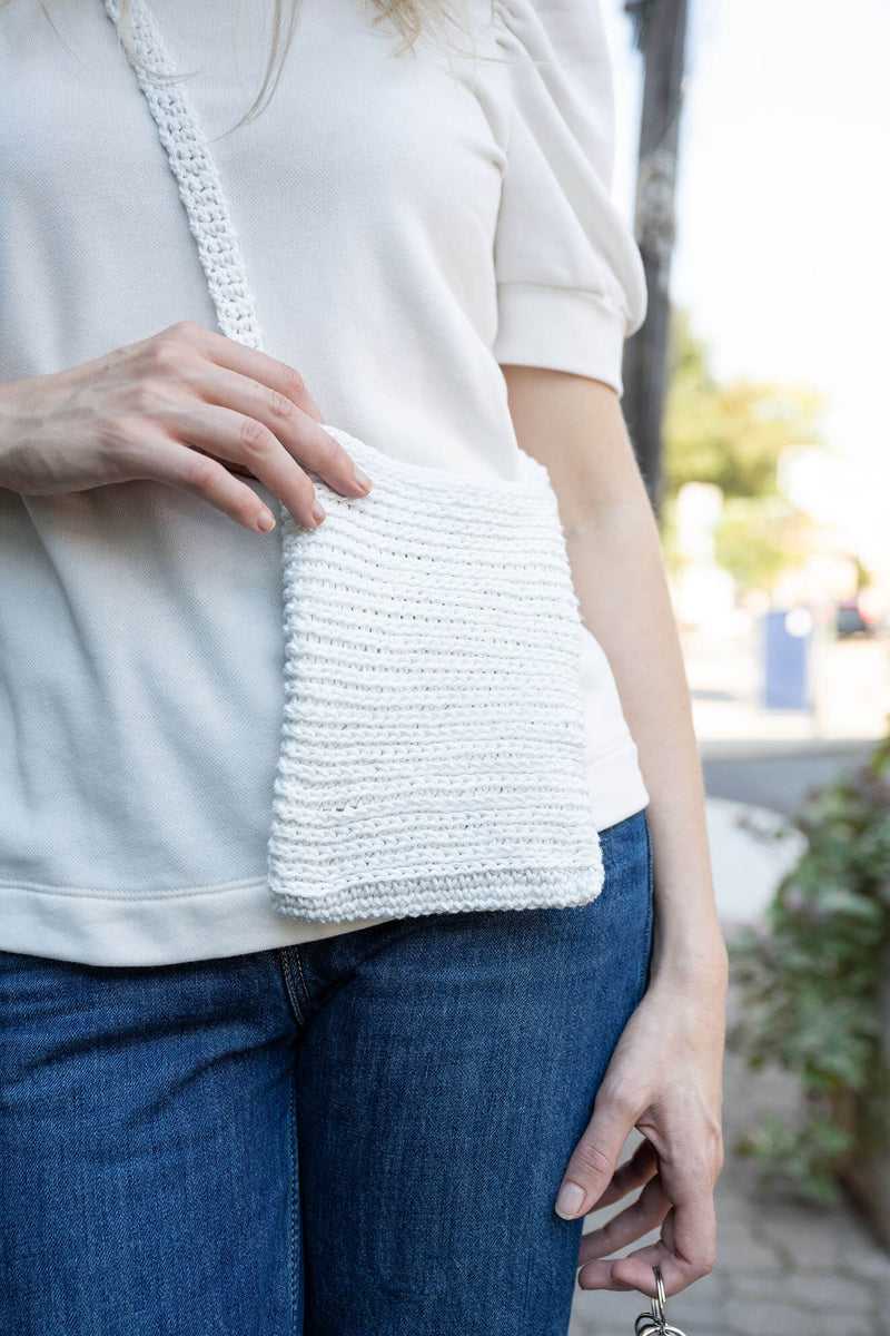 Crossbody Phone Holder/Bag (Crochet)