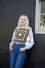 Granny Square Vest (Crochet) thumbnail