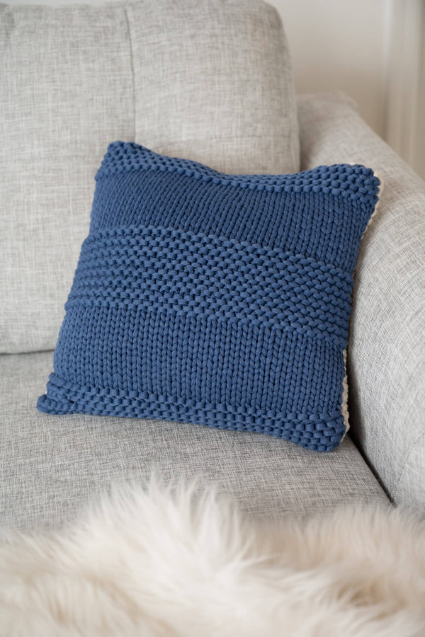 Textured Pillow (Knit)
