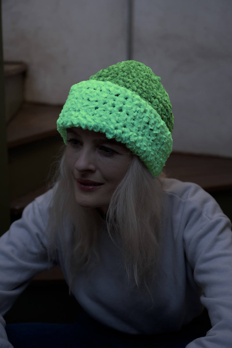 Two-Color Hat (Crochet)