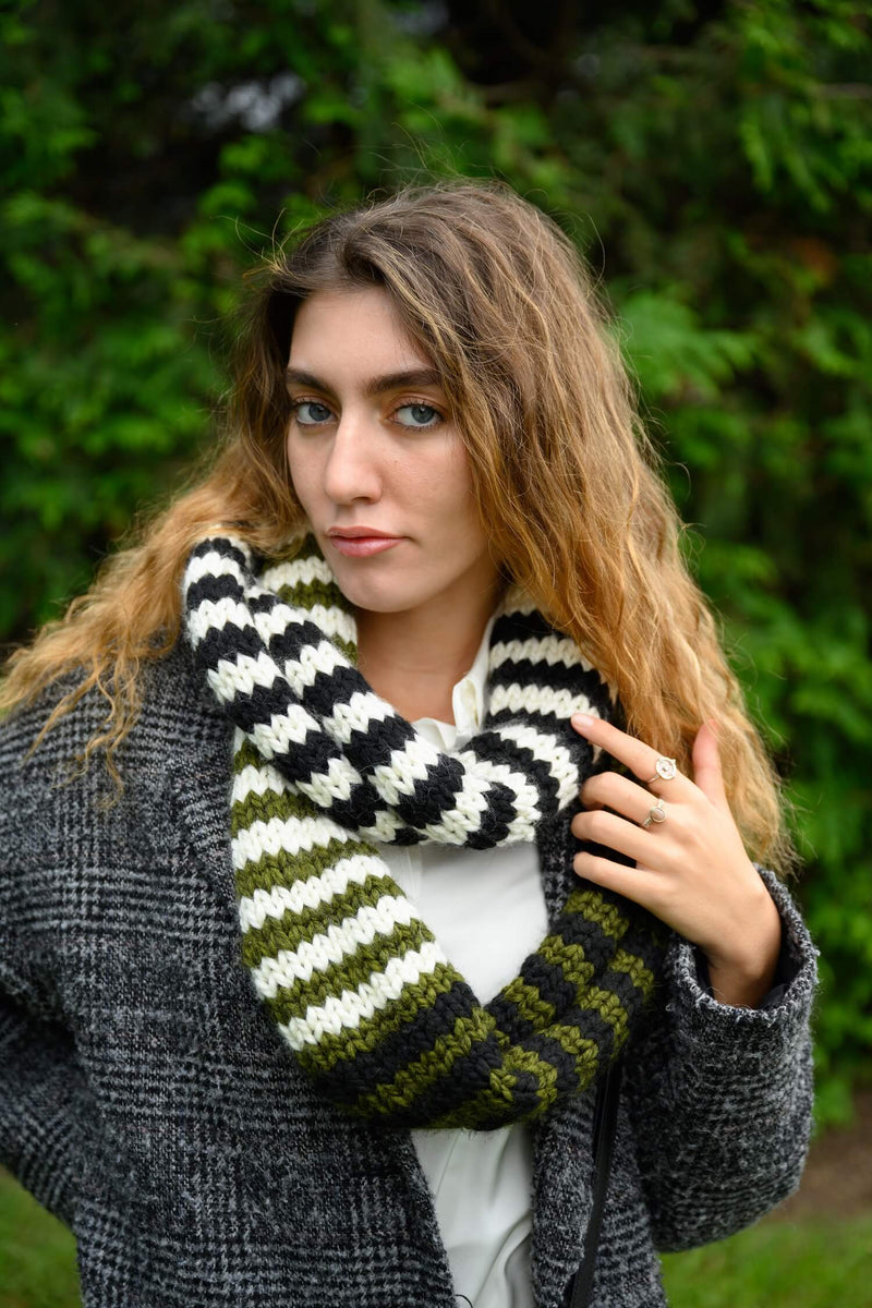 Striped Cowl (Knit)