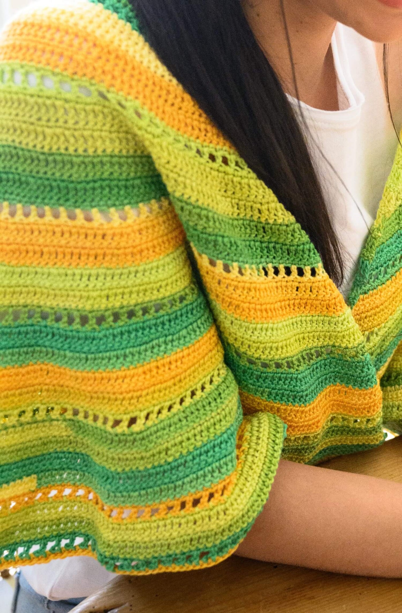 Crescent Eyelet Shawl (Crochet) – Lion Brand Yarn