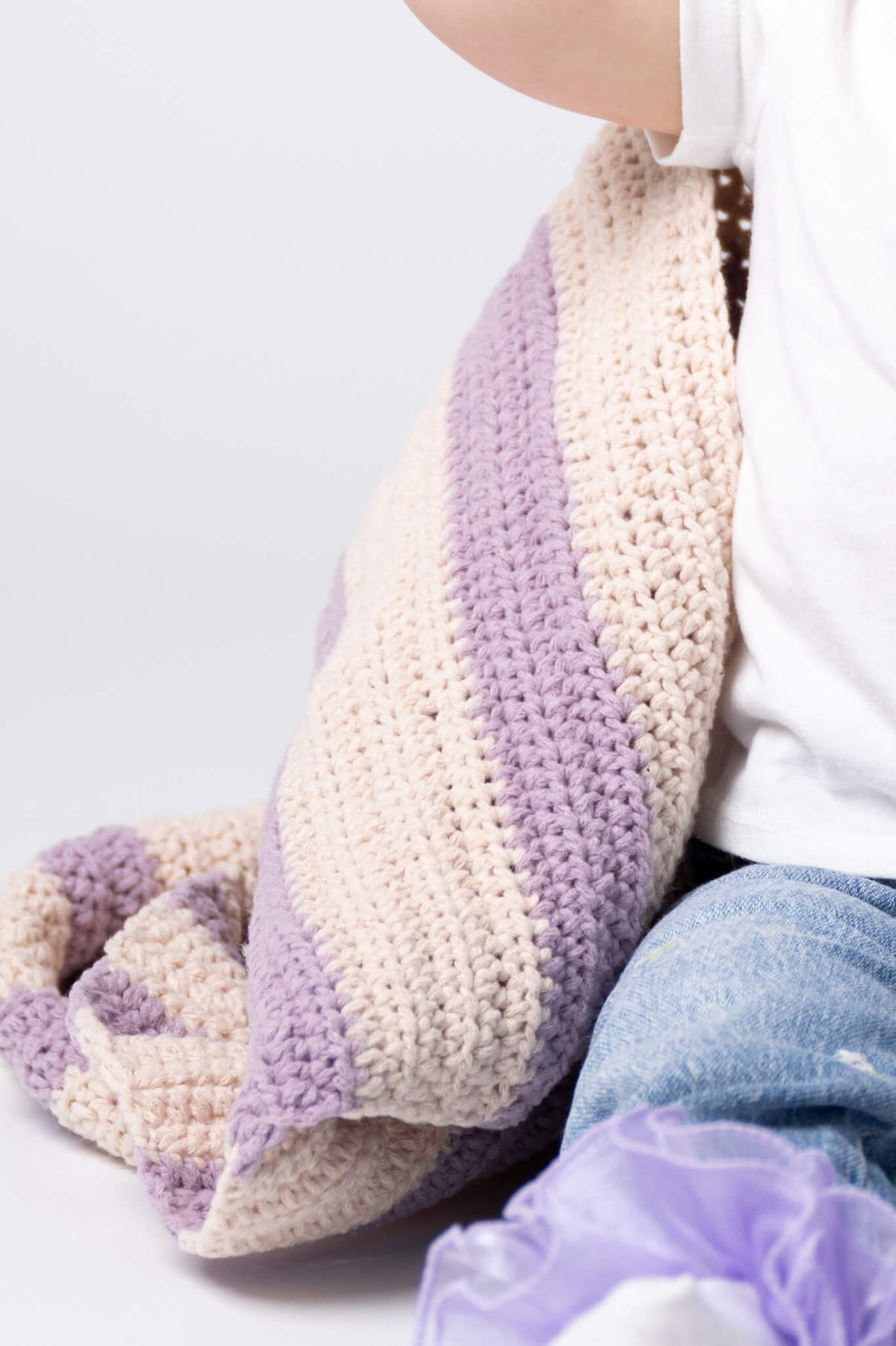 Hooded Baby Blankie (Crochet) – Lion Brand Yarn