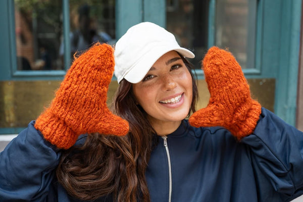 Cozy Mittens (Knit) – Lion Brand Yarn