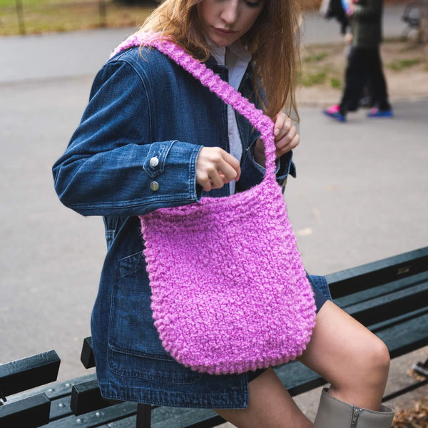 おさる　y.a.r.n. original shoulder bag Los Feliz Medium Tote Bag in Bamboo Static Crochet – The Sak