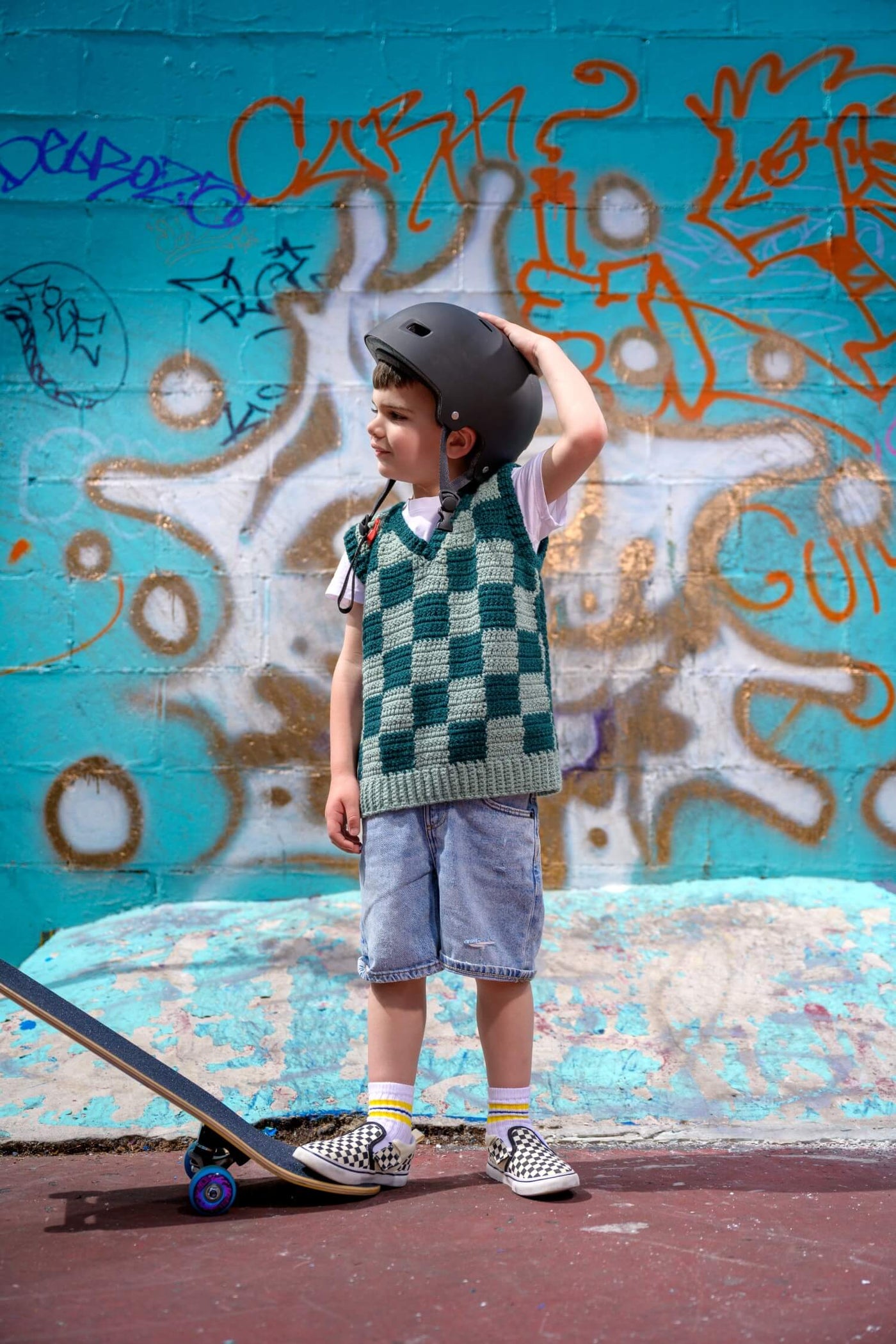 Checkmate Vest (Crochet) – Lion Brand Yarn
