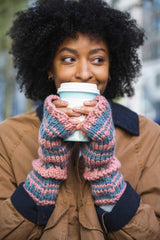 Wristers (Knit) thumbnail