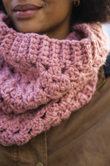 Modern Granny Stitch Cowl (Crochet) thumbnail