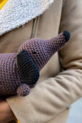 Comforting Dachshund (Crochet) thumbnail