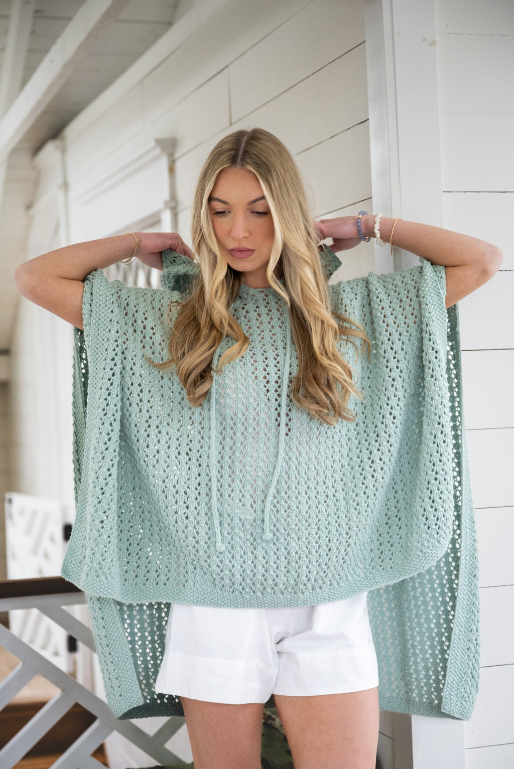 Knit Kit - Stone Harbor Hooded Poncho – Lion Brand Yarn