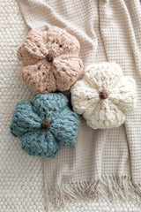 Crochet Maple Pumpkins thumbnail