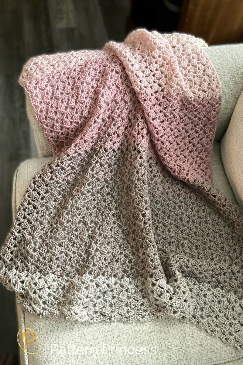 Sandstone and Rose Blanket mandala yarn 