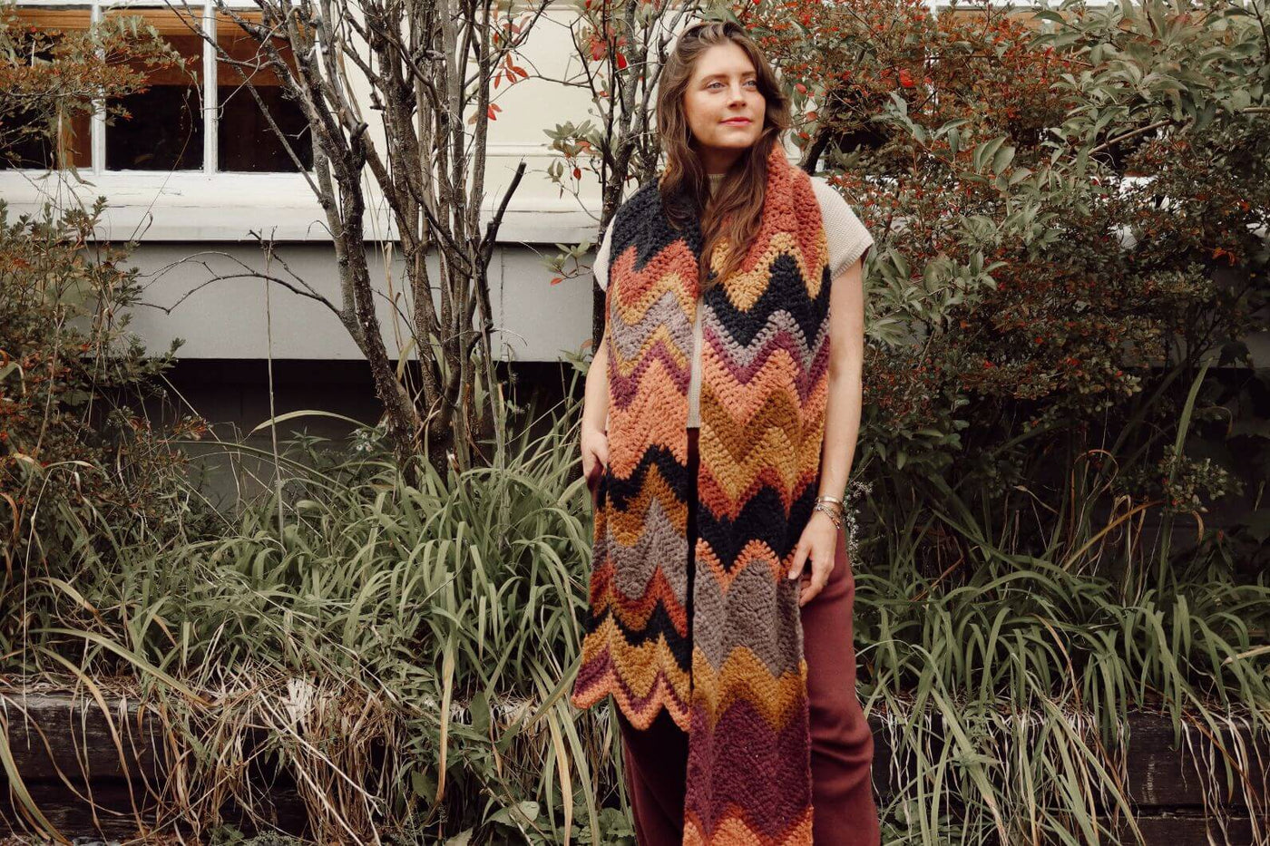 Olivebridge Zigzag Scarf (Crochet) – Lion Brand Yarn