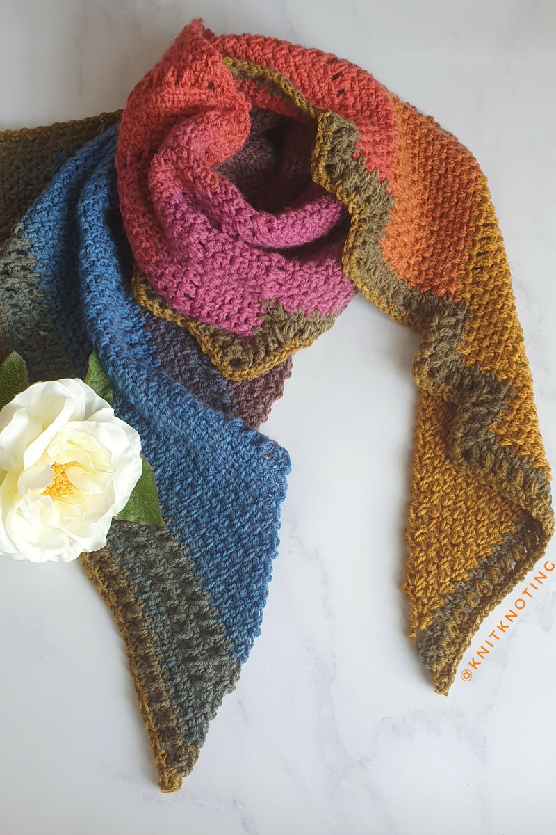 Dragon Tail Scarf (Crochet) – Lion Brand Yarn
