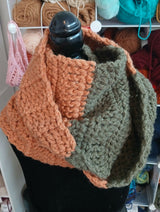 Crochet Cowl  thumbnail