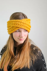 Highland Twist Headband (Crochet) thumbnail