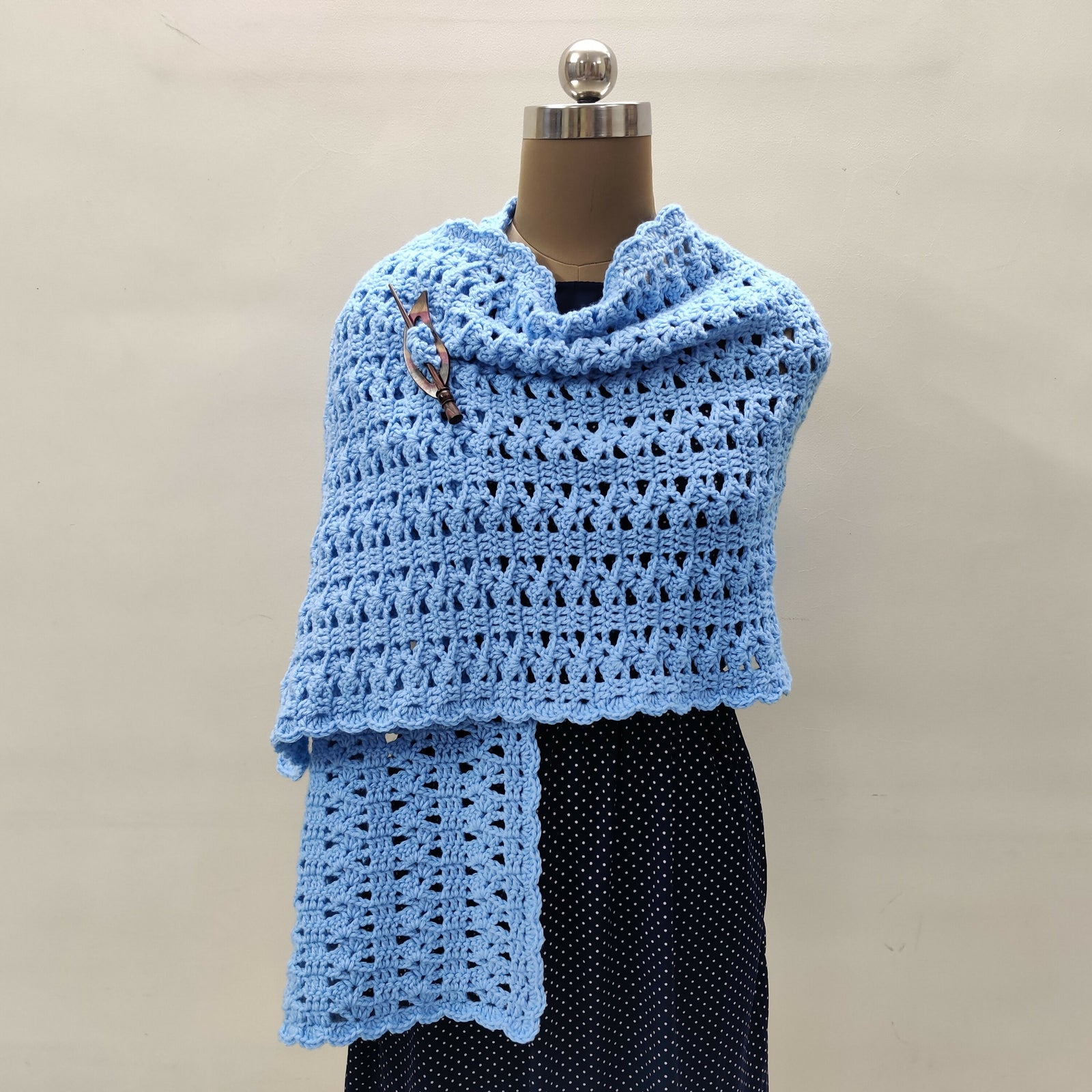 Cornflower Blue Shawl (Crochet) – Lion Brand Yarn