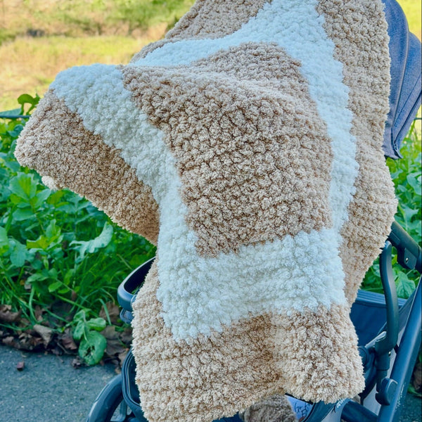 Sherpa Stroller Blanket (Crochet) – Lion Brand Yarn
