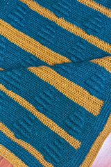 Crochet Lapghan thumbnail