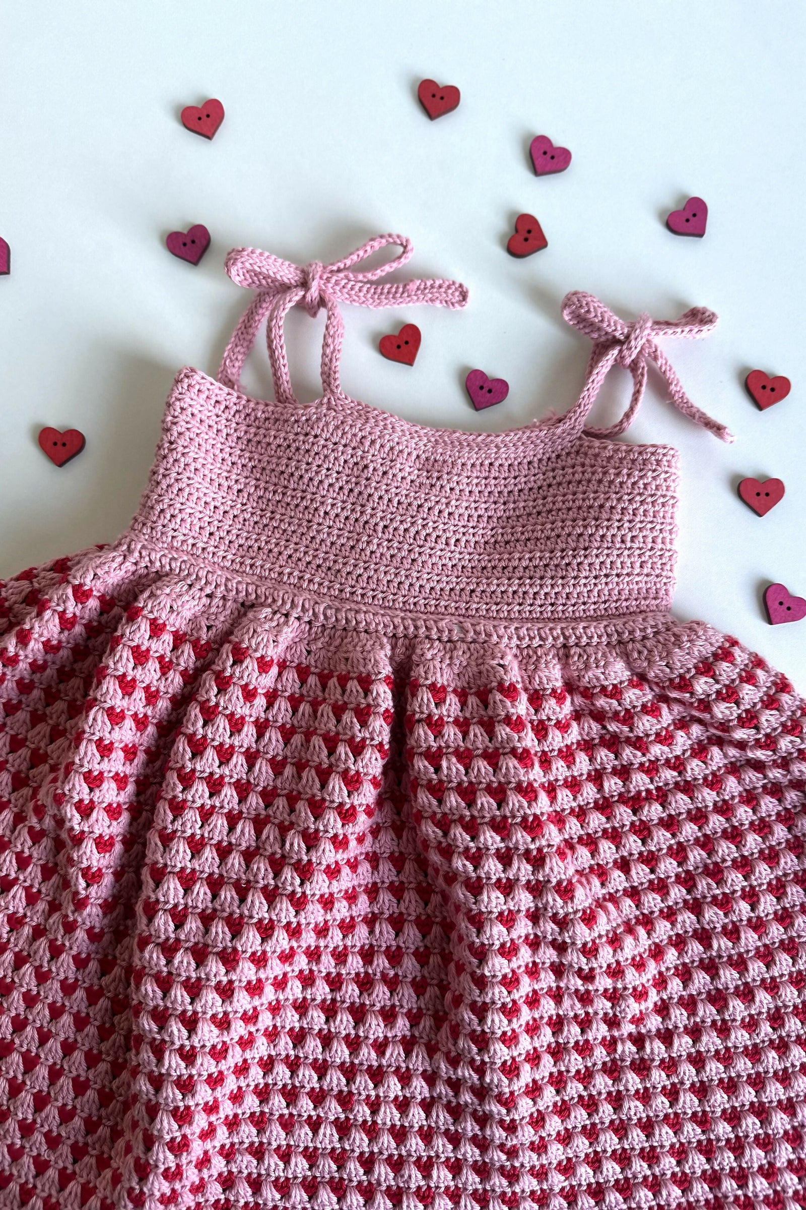 Petits Coeurs Crochet Dress (Crochet) – Lion Brand Yarn