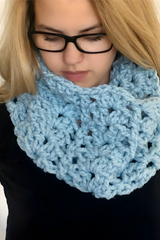 Girl wearing crochet cowl thumbnail