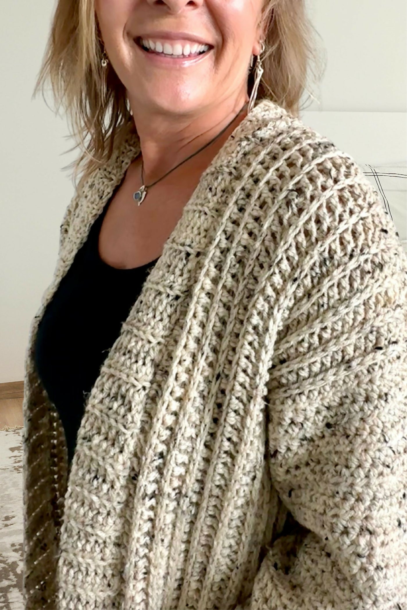 Emilie Oversized Cardi (Crochet) – Lion Brand Yarn